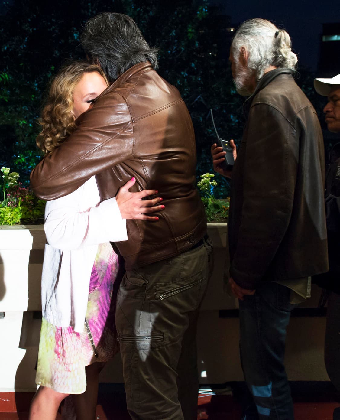 ¡La escena quedó sensacional! Y Pedro Damián lo sabía, por eso abrazó y felicitó con todas sus fuerzas a Jessica.