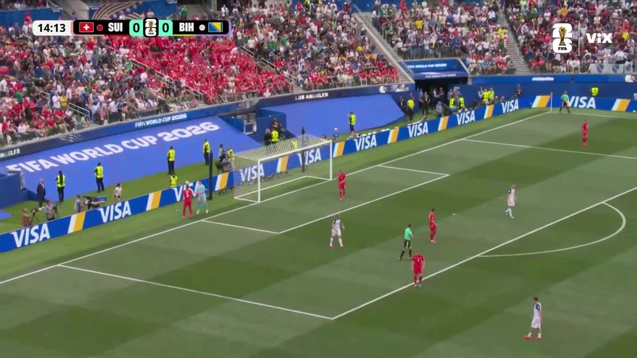 ¡Bosnia desperdicia un contragolpe de oro!