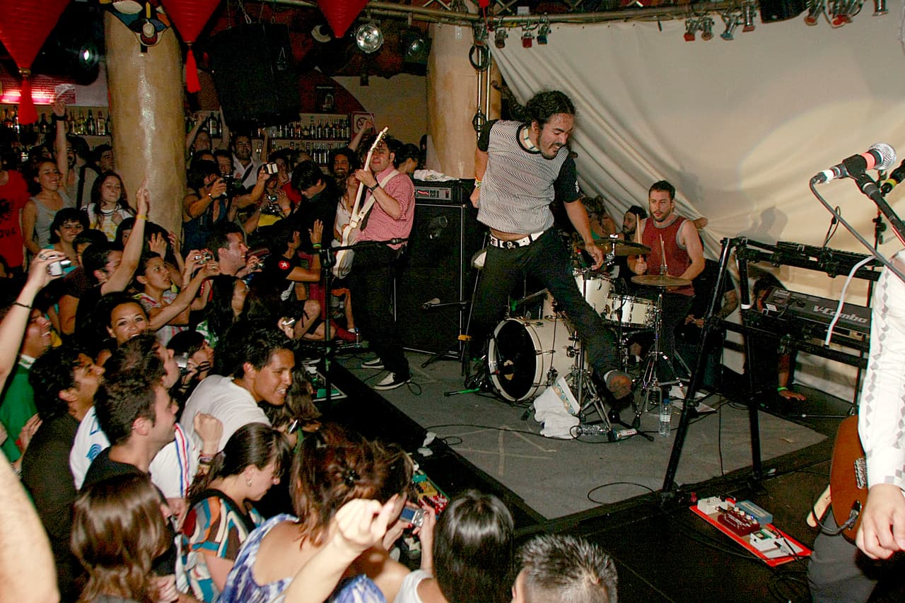 Los integrantes de esta agrupación no han sido los únicos famosos en ser víctimas de la delincuencia en las carreteras de México.