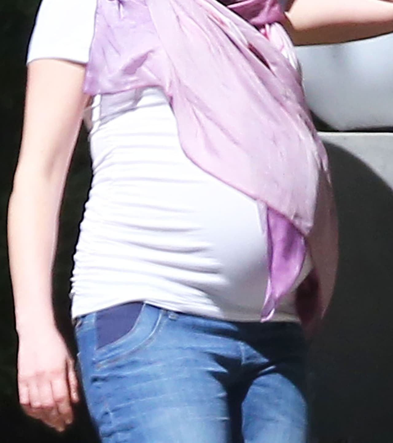 Anne ya está a unos días de dar a luz a su primer hijo.