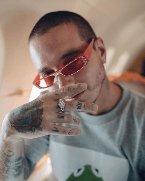 Algunas muy raras, de colores y diseños no muy comunes, pero es su propio estilo que impone modas.