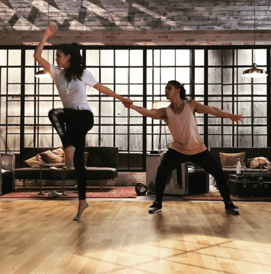 Los ensayos fueron agotadores, pero Ana y Jon cada día lucen más compenetrados.