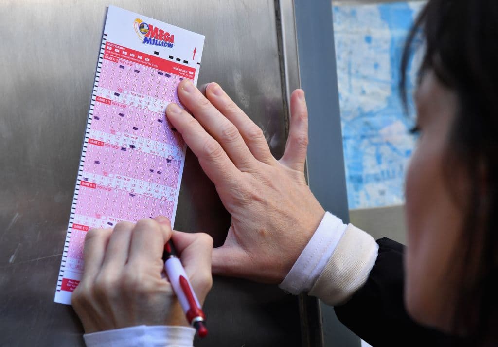Números ganadores lotería Mega Millions viernes 30 de diciembre