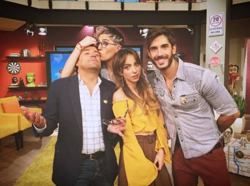 'El Burro', Natalia Téllez y Pedro Prieto son fan de los videos virales que encuentra su querida compañera Maca.