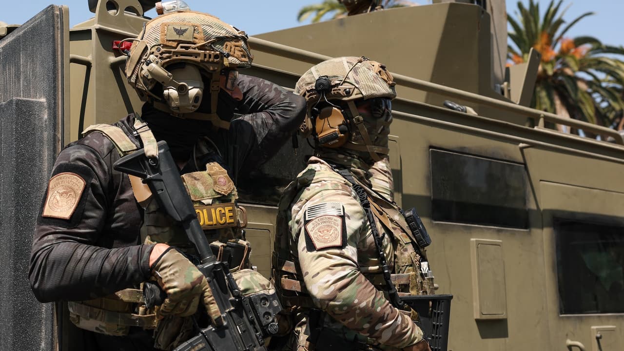 El Departamento deSeguridad Nacional se negó a confirmar si la operación fue parte de un esfuerzo migratorio federal coordinado a nivel local.