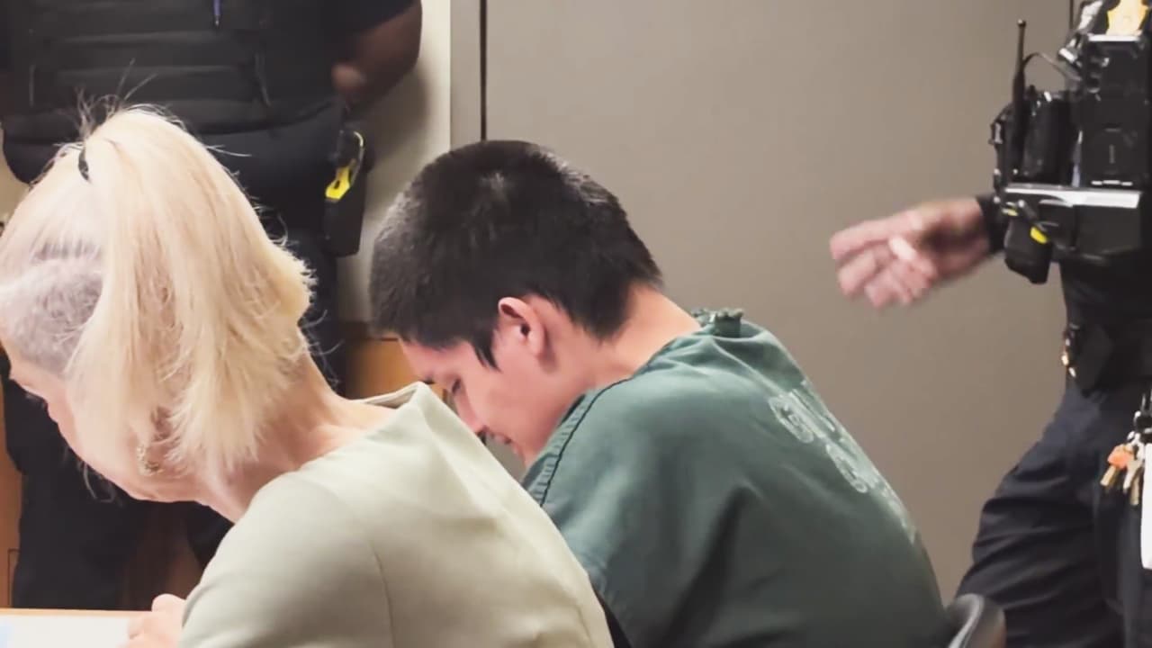 Joven hispano comparece en corte acusado de asesinar a su hermano en Norcross; su caso pasa a tribunal superior