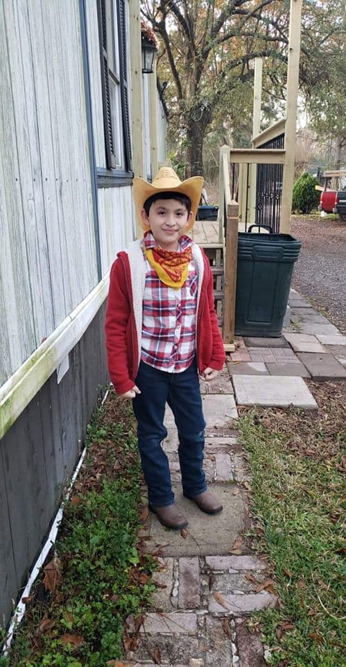 Dulce Monjaras comparte esta foto de su niño.