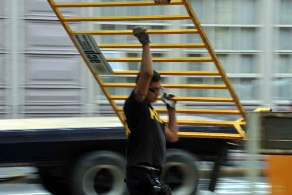 Costa Rica, un país sin ejército, amaneció el viernes en estado de alerta verde (preventiva) y bajo estrictas medidas de seguridad a la que su población no está acostumbrada, debido a la visita del presidente de Estados Unidos, Barack Obama.