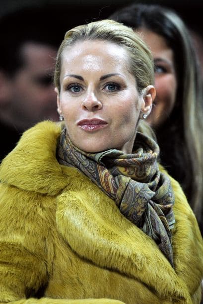 Helena Seger es una hermosa mujer que es gerente de marketing de la empresas 'Swatch' y 'FlyMe'. Ella es la pareja del delantero Zlatan Ibrahimović y tiene dos hijos con él.