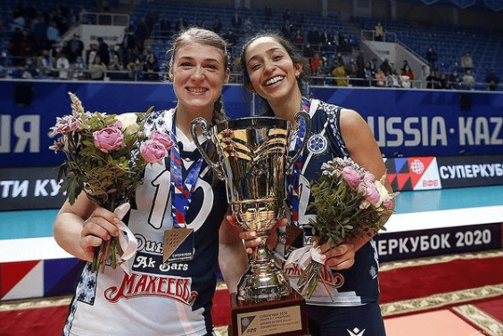 Durante noviembre, Bricio recibió el premio a la Jugadora Más Valiosa de la liga Rusa.