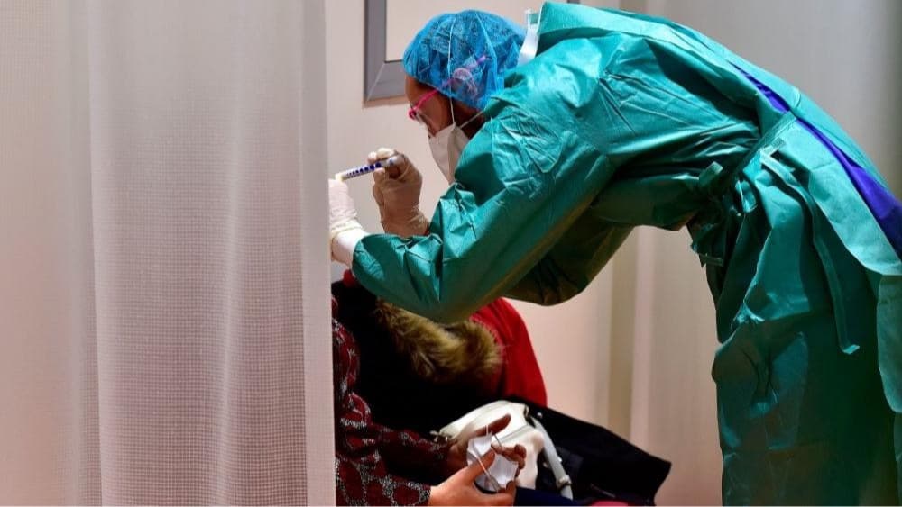 Muere un 4 residente de Florida por coronavirus y 83 personas han dado positivo, según DeSantis