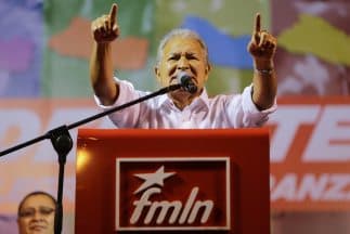 El Tribunal Supremo Electoral ratificó que Sánchez Cerén ganó la segunda vuelta en elecciones presidenciales.