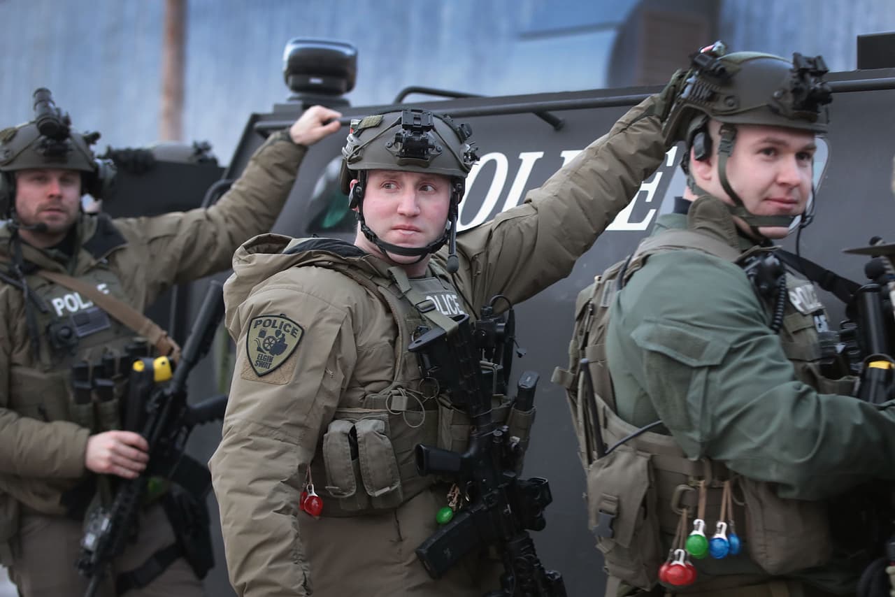 El atacante de Aurora disparó contra sus compañeros de trabajo tras enterarse de que había sido despedido