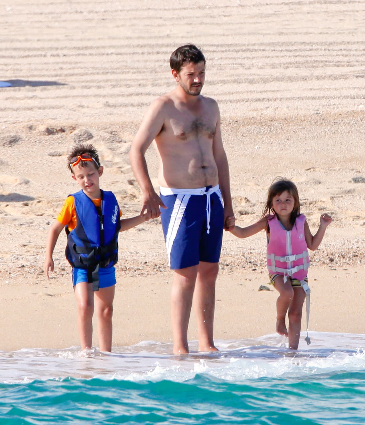 Pero sigue siendo un galán y papi amoroso.