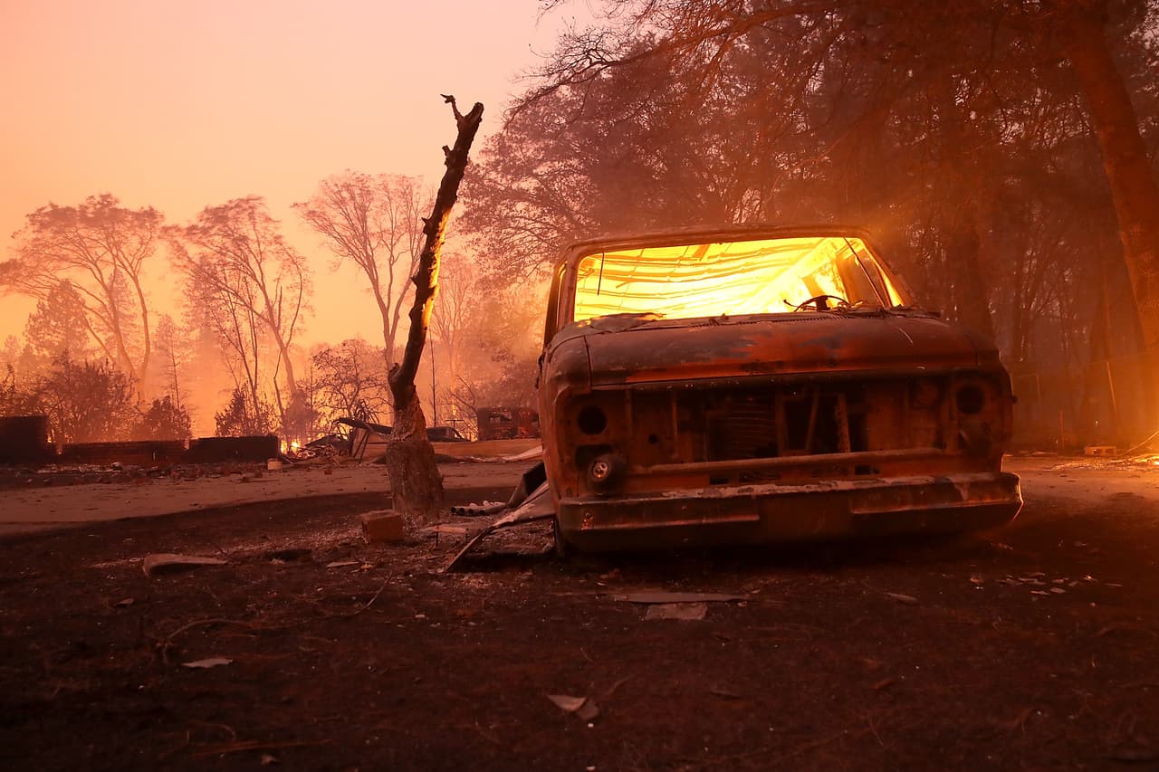 El siniestro se suma a lo que ya es uno de los peores años de incendios forestales en California. Las llamas ya han destruido 251,610 hectáreas, casi el doble de la cantidad durante en el mismo período del 2017 y casi el triple del promedio en cinco años.