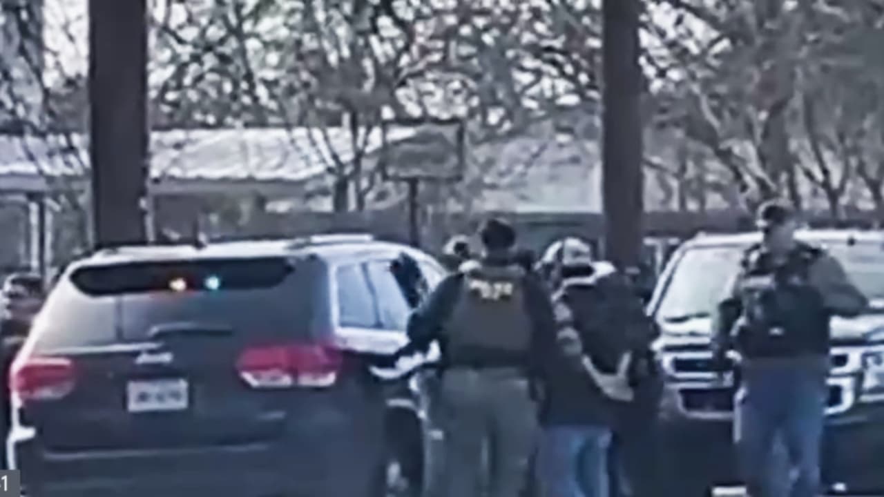 Hombre es detenido por ICE cuando iba a visitar a su hija en San Antonio