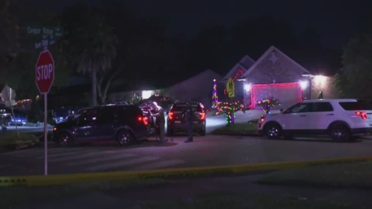 Son casi 30 migrantes de México, El Salvador, Honduras y Cuba que fueron retenidos en una vivienda contra su voluntad. Según las autoridades, algunos permanecieron hasta una semana en el lugar. 
<a href="https://www.univision.com/noticias" target="_blank">Más noticias aquí. </a>