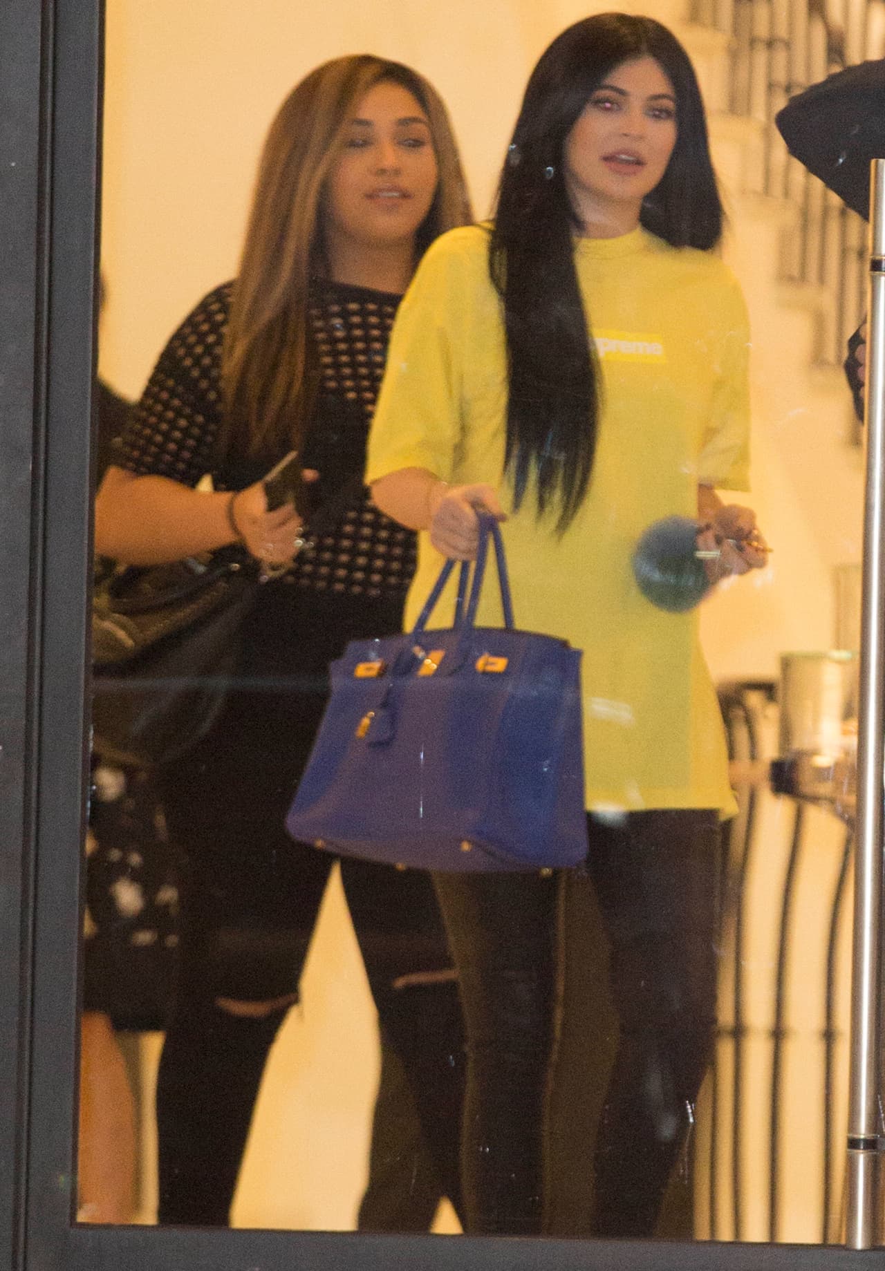 Además, de acuerdo a la fuente, Kylie ya tiene en el pasado su relación con Woods.