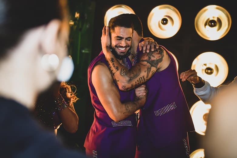 Los participantes demostraban su camaradería, como lo fue a lo largo de toda la competencia. La nostalgia por ser la última gala comenzaba a hacerse presente.