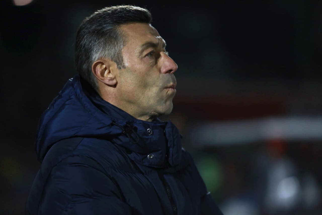 El equipo del portugués no levanta.