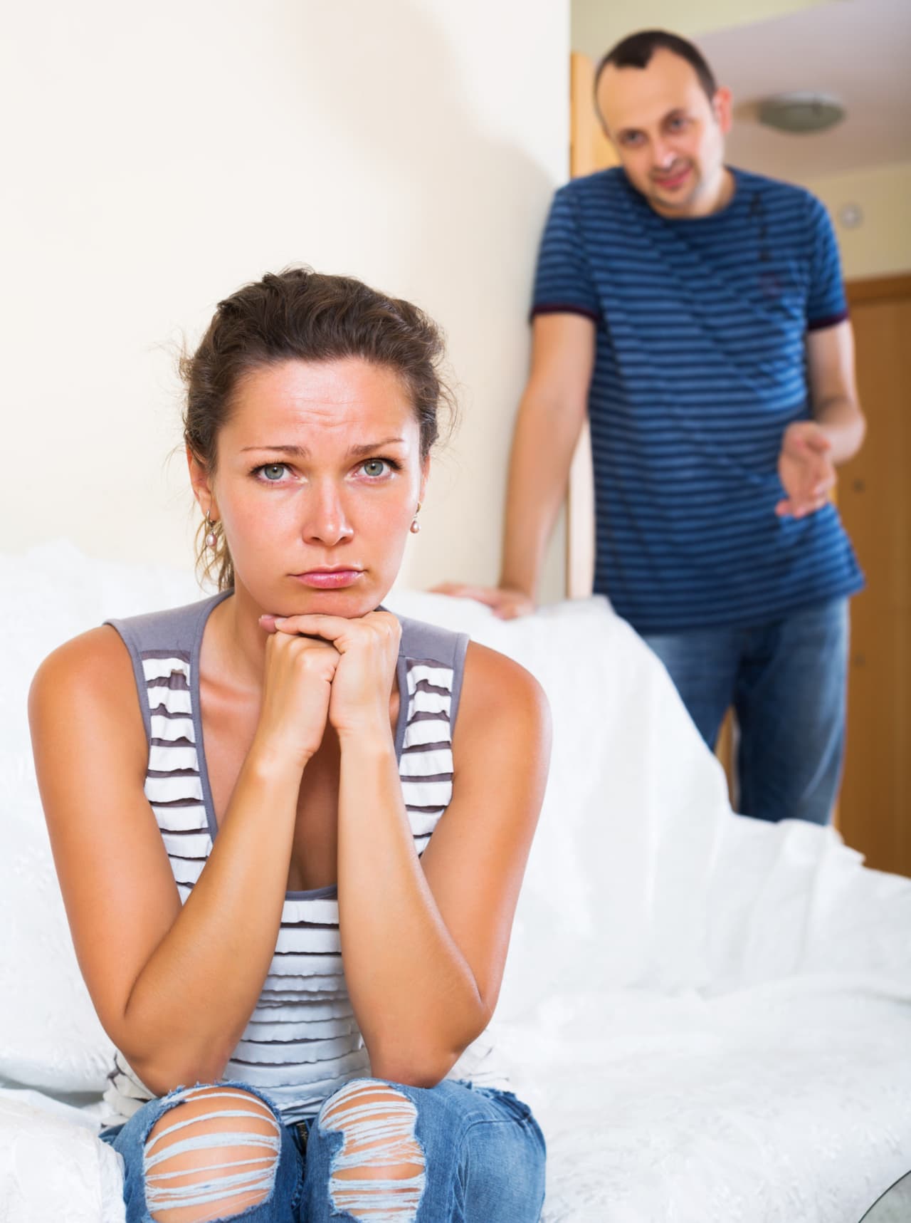 Sin embargo, si ahora estás comprometido ten mucho cuidado con las malas interpretaciones y las situaciones dudosas. Por Profesor Zellagro