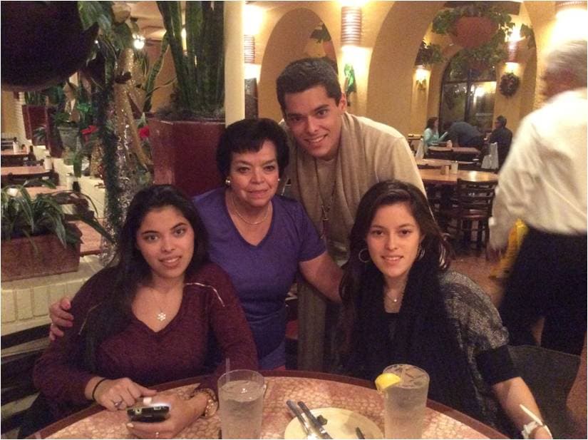 Uno de los chicos más lindos de La Banda sin duda. Mauricio busca triunfar y lograr que su padre esté orgulloso de él.