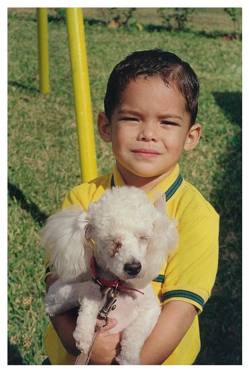 Uno de los chicos más lindos de La Banda sin duda. Mauricio busca triunfar y lograr que su padre esté orgulloso de él.