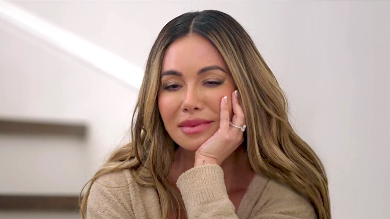 Chiquis llora y reflexiona sobre la posibilidad y su deseo de ser mamá | Chiquis Sin Filtro