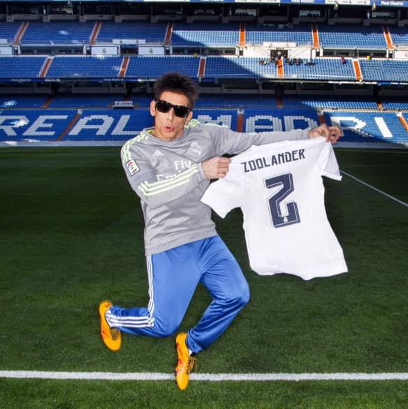 ¿También sabrá jugar soccer?