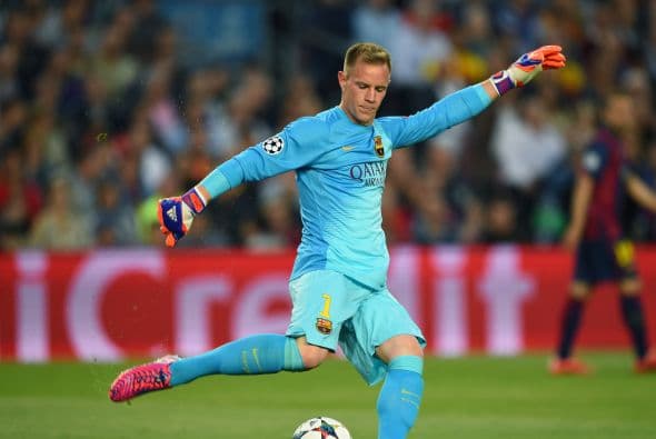 Ter Stegen completó más pases que cualquier jugador del PSG