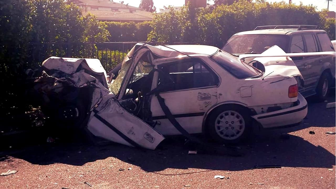 Así quedó uno de los vehículos involucrados.