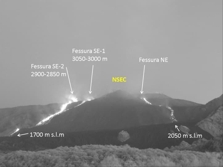 El volcán entró en erupción en la noche del miércoles 29 de mayo y el fenómeno concluyó al mediodía del jueves pasado, informó el Instituto Nacional de Geofísica y Vulcanología (INGV) de Italia.