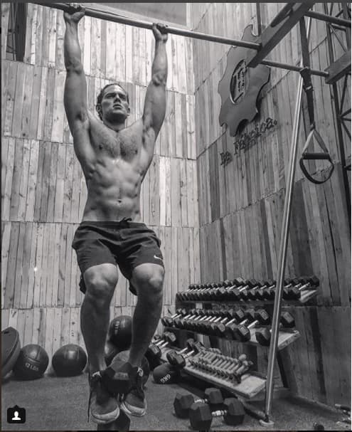 <b>Emmanuel Palomares</b> no pasará Navidad con su familia que está en Venezuela y a la que no ve desde hace dos años, sin embargo, buscará ir a la playa y pasarla con amigos.