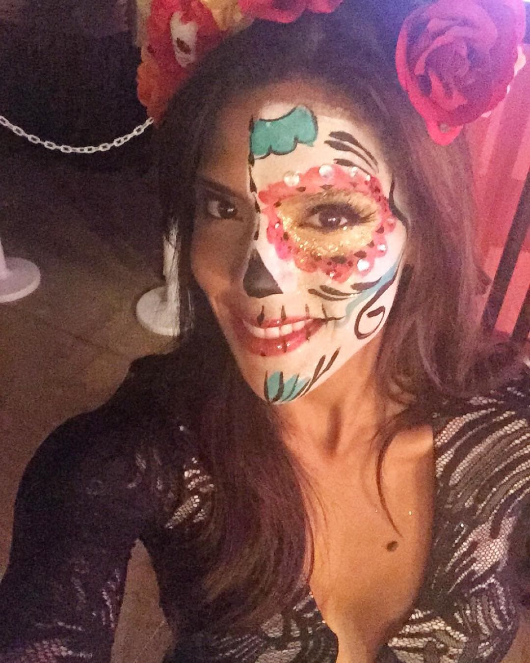 Una vez más, la conductora le perdió el miedo a la muerte y puso en alto las tradiciones del país vecino.