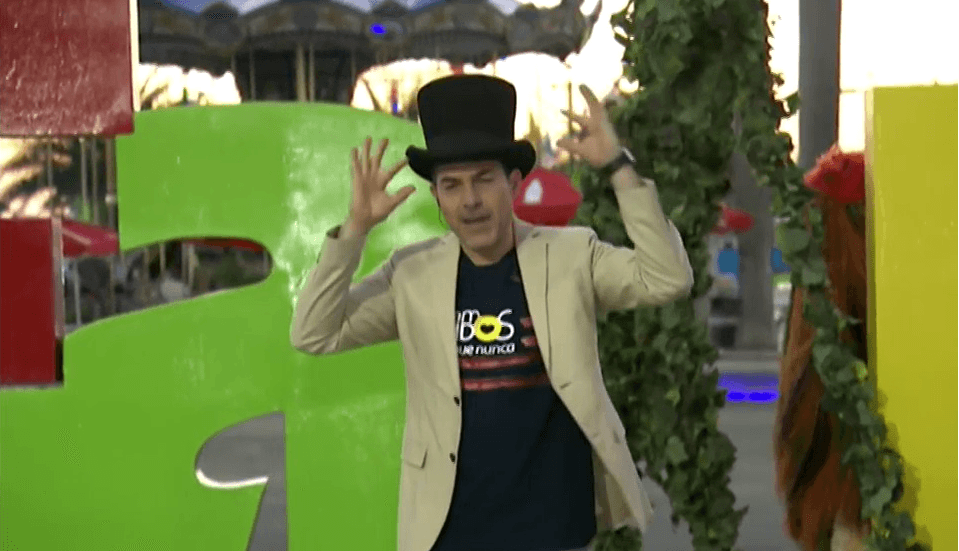 El conductor llegó con las cámaras de Despierta América para presentar a los personajes más simpáticos de la feria e invitó a las familias a divertirse en sus más de 100 atracciones.