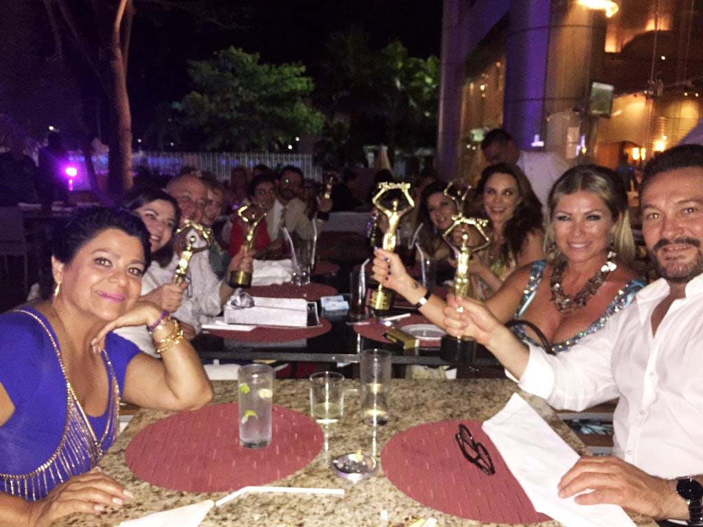 Arturo Peniche y Leticia Calderón compartieron su felicdad por haberse convertido en ganadores de los TVyNovelas.