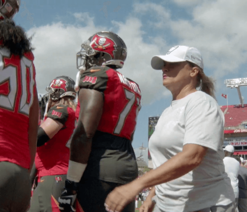 Es su segunda temporada con los 'Bucs'. Haciendo dupla con el coach Kacy Rodgers, lideraron una unidad de línea defensiva que cubrió las brechas para la mejor defensa de la liga en 2019. En esta temporada registriaron el segundo total de capturas más alto en una temporada en la historia de la franquicia (47).