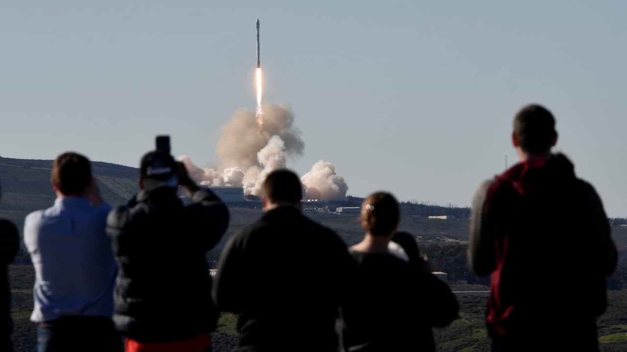 Los planes de vuelo del empresario y fundador de SpaceX Elon Musk estaban paralizados desde la explosión del 1 de septiembre, ocurrida durante la carga de combustible previa a una prueba en Florida.