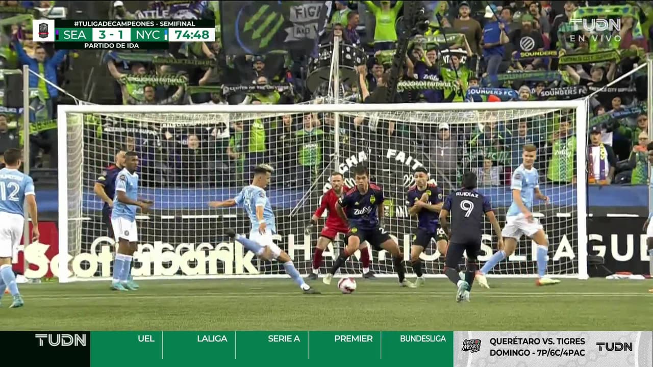 ¡TIRO ATAJADO! disparo por Alfredo Morales.