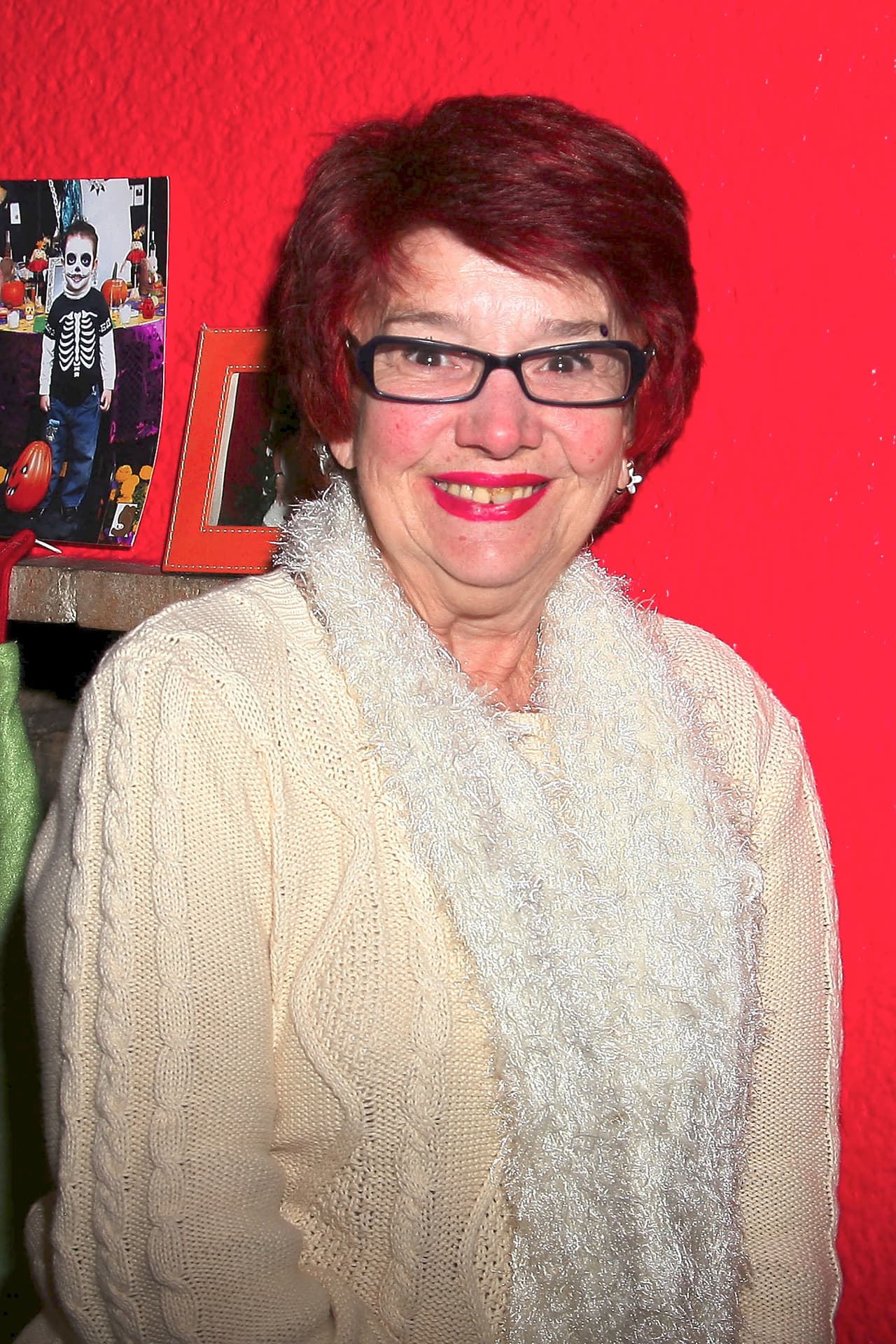 María Luisa Alcalá nació el 23 de marzo de 1943 en la Ciudad de México. Debutó a los 5 años al participar en la película 'Los tres Huastecos' al lado de Pedro Infante.