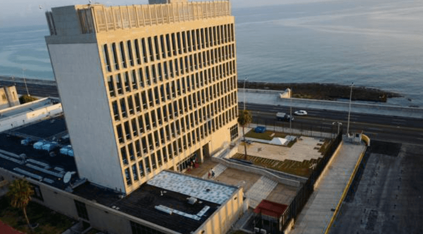 “Me veo ya en el aeropuerto”: comienzan los servicios consulares en la embajada de EEUU en Cuba