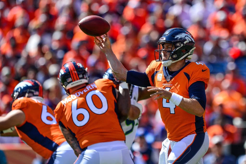 12)
<b>Case Keenum</b>. El quarterback de los Broncos completó 25-39 pases para 329 yardas con tres envíos a la zona final aunque tres intercepciones. Ganó Denver 27-24 a los Seahawks.