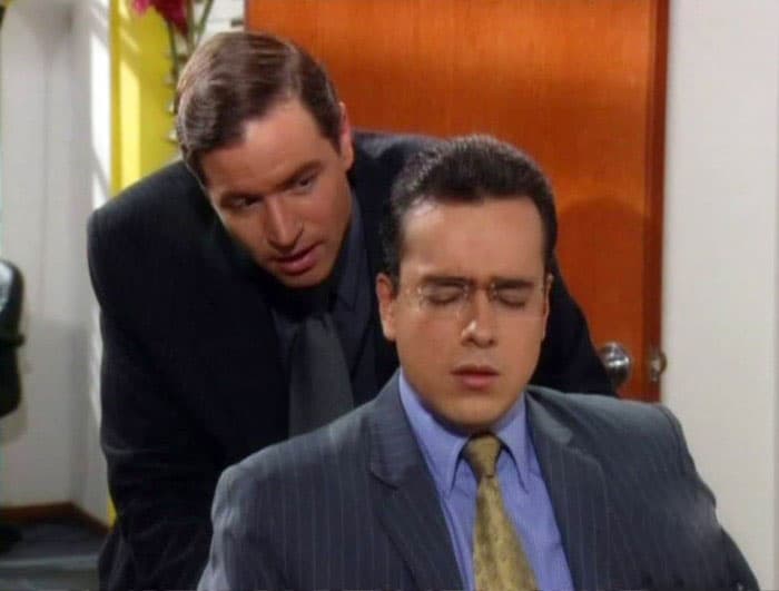 ¿Recuerdan al odioso amigo de 'Armando'? Así es, nos referimos a 'Mario Calderón', un mujeriego que fue el que ideó el malévolo plan para que 'Armando' enamorara a 'Betty'.