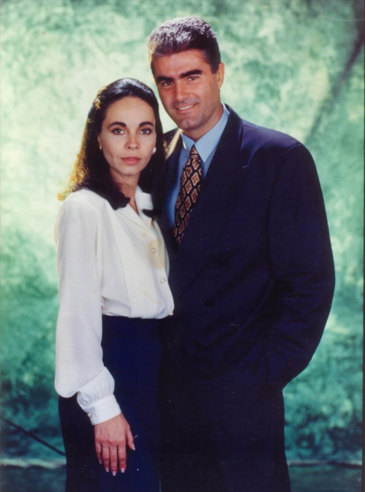 Lisazo comenzó una fructífera vida en la televisión, pues continuó obteniendo varios papeles estelares, como en 'Tenías que ser tú', en la década de 1990.