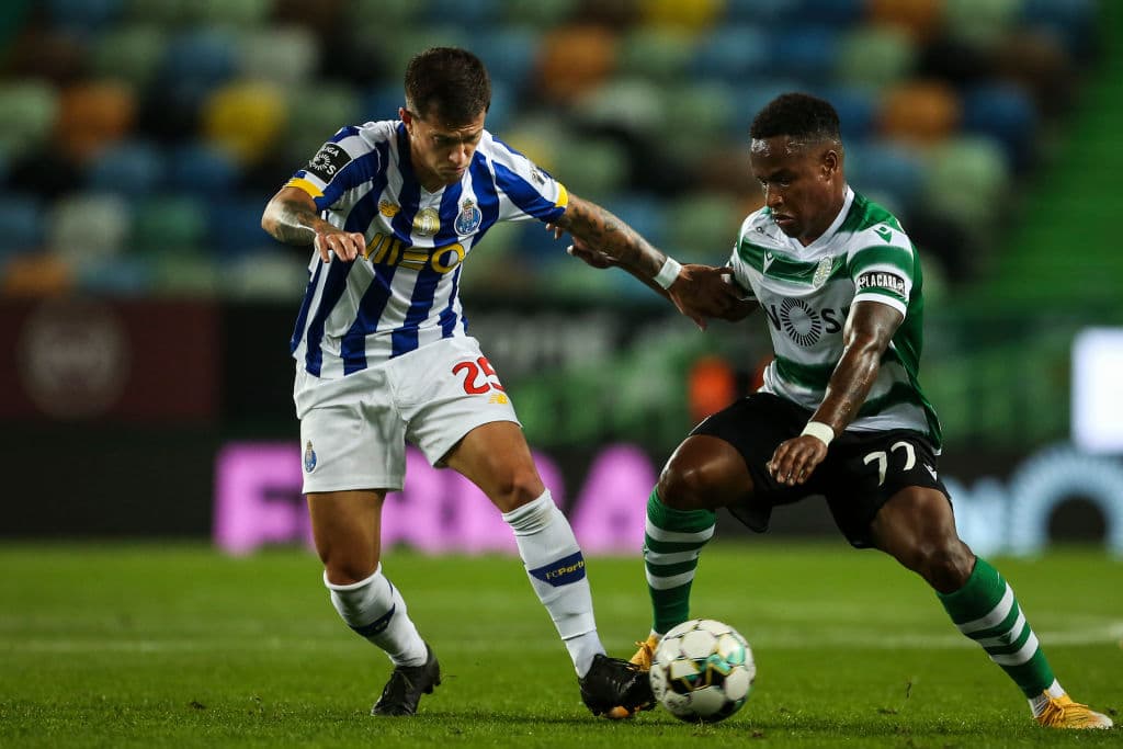 El mexicano y Mateus Uribe marcaron los goles del Porto; Vietto rescató el empate sobre la recta final del juego. Nuno Santos (9’) abrió el marcador, Mateus Uribe (25’) empato y el ‘Tecatito’ (45’) le dio la vuelta al marcador con un tremendo golazo. Vietto (87’) apagó la fiesta al final del juego.