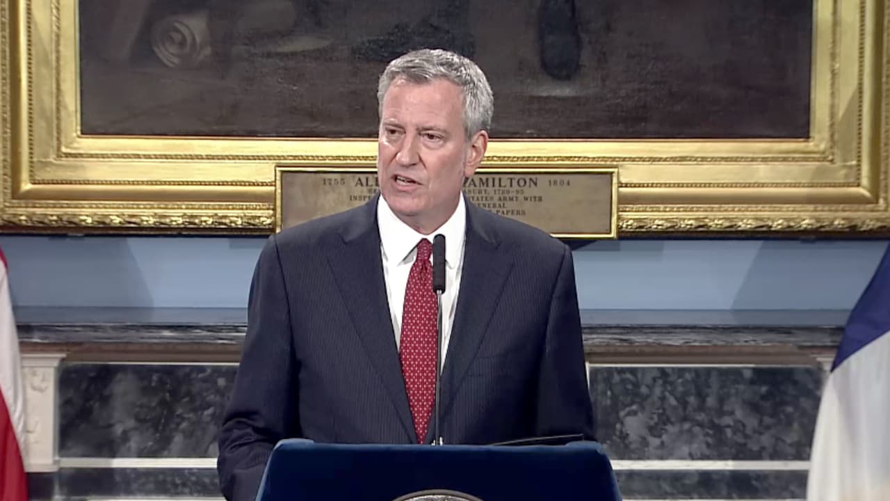 Nueva York "recomienza" la búsqueda de un nuevo canciller de Educación tras rechazo de Carvalho