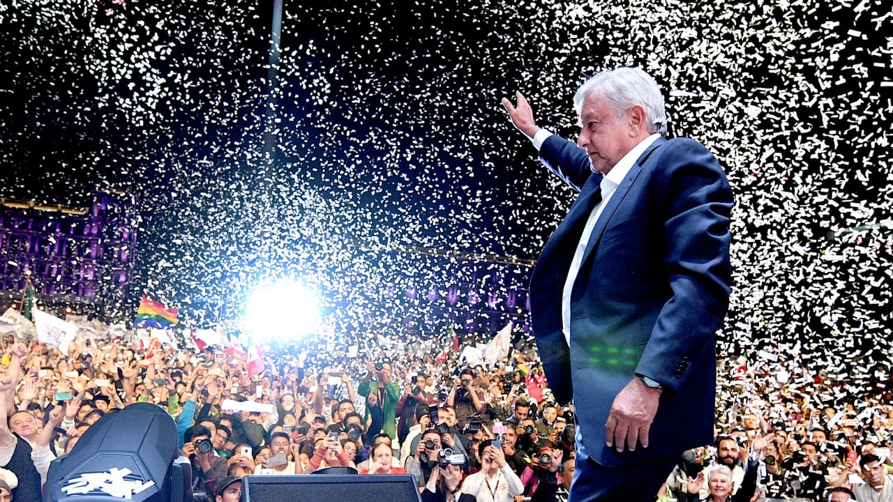 López Obrador propone consulta ciudadana para investigar a expresidentes tras polémica por asegurar que perdonará a corruptos 