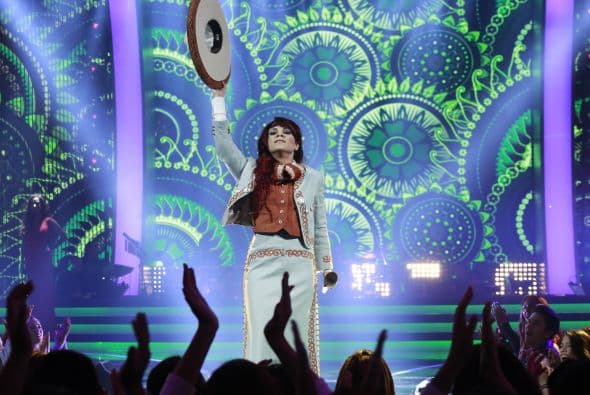 Ana Cristina se lució con un tema regional mexicano.