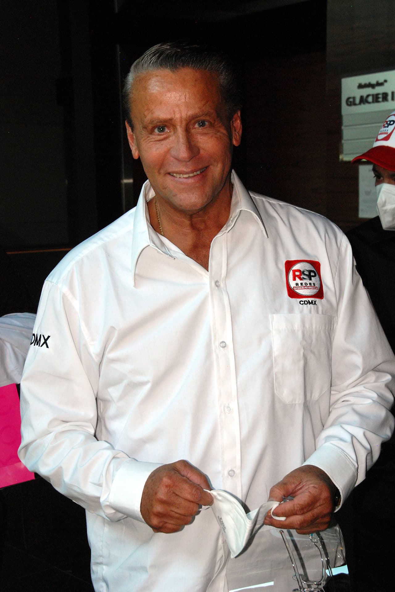 Sobre su estado de salud, Alfredo aseguró que se encuentra bien y no ha sufrido ninguno de los malestares. 
<br>