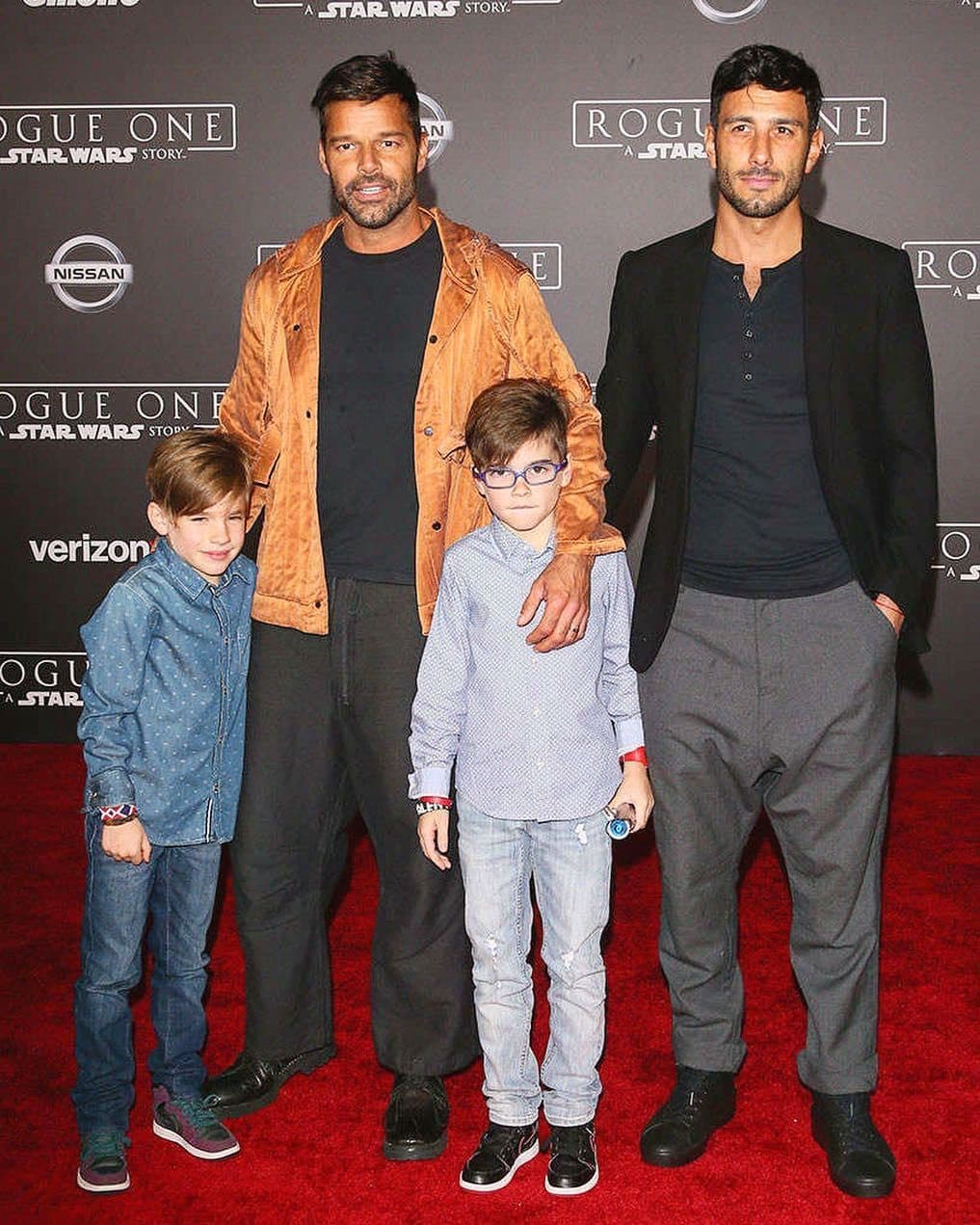 Jwan Yosef tiene buena relación con los hijos de Ricky, de hecho, su primer viaje familiar con Matteo y Valentino fue a África, a mediados de 2016.